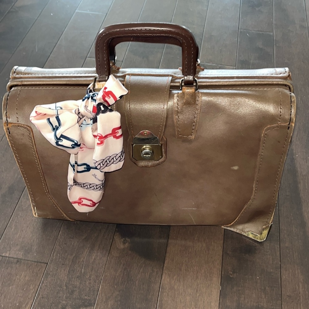 Genuine Cowhide doctors brief case vintage